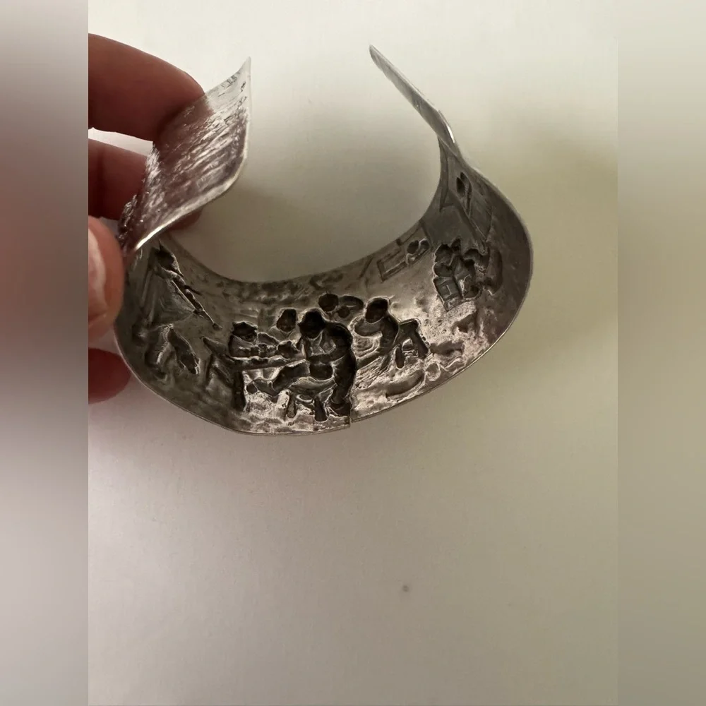 Silver plated denmark bracelet